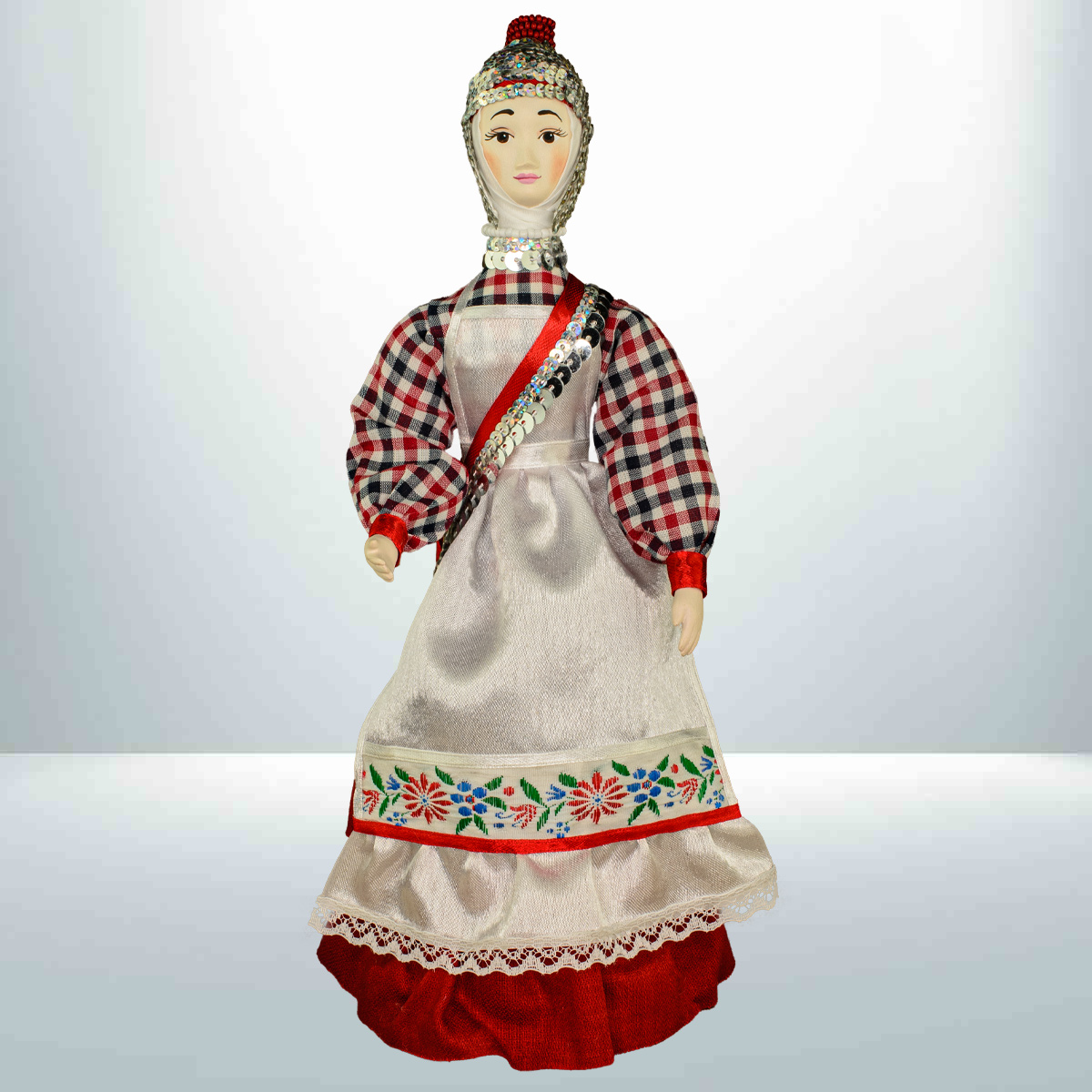 Кукла в чувашском костюме